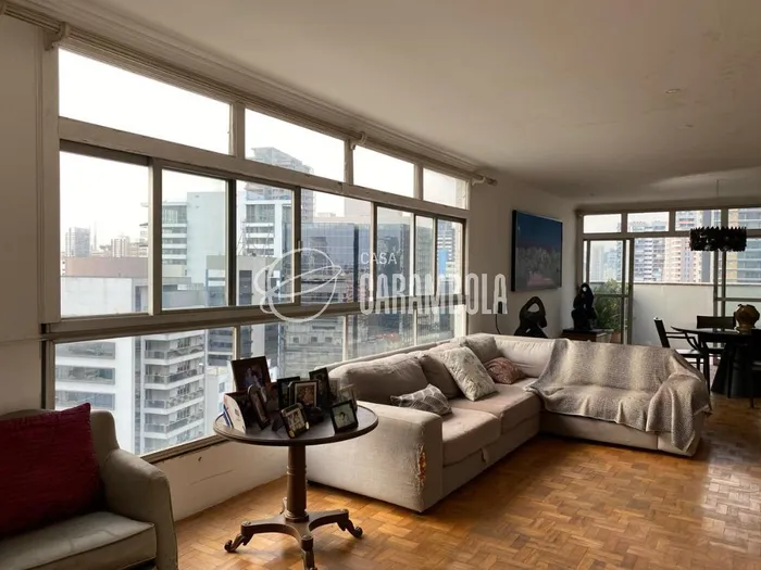 Cobertura com 1 suítes à venda em Pinheiros, São Paulo, por R$ 2.390.000