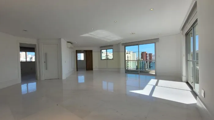 Apartamento com 3 suítes à venda em Moema, São Paulo, por R$ 3.950.000 Imagem 3
