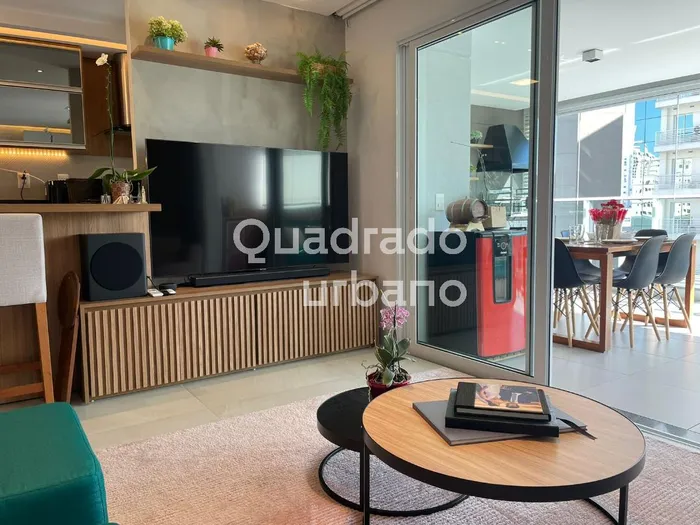Apartamento com 2 suítes à venda em Indianópolis, São Paulo, por R$ 2.650.000 Imagem 2