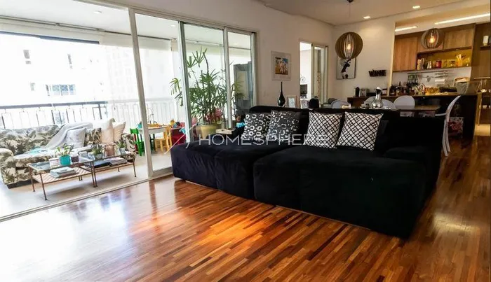 Apartamento com 3 suítes à venda em Itaim Bibi, São Paulo, por R$ 4.600.000 Imagem 3