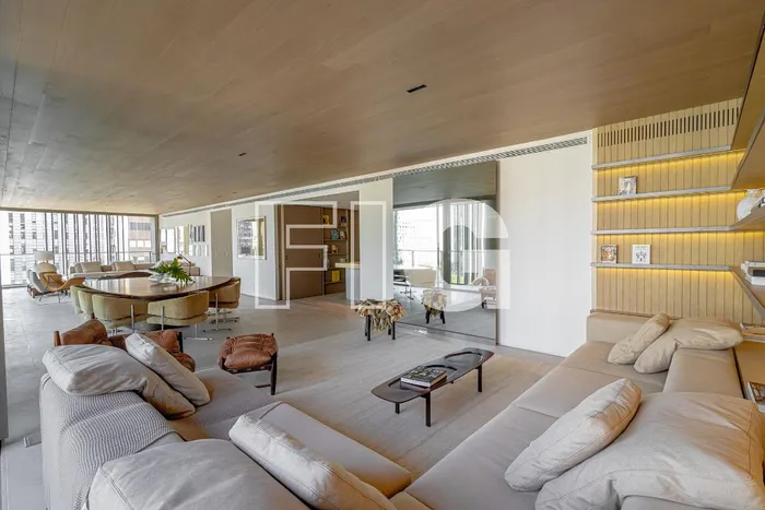 Apartamento com 3 suítes à venda em Pinheiros, São Paulo, por R$ 9.600.000