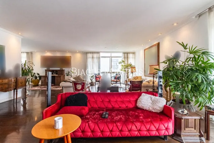 Apartamento com 3 suítes à venda em Jardim América, São Paulo, por R$ 10.300.000 Imagem 2