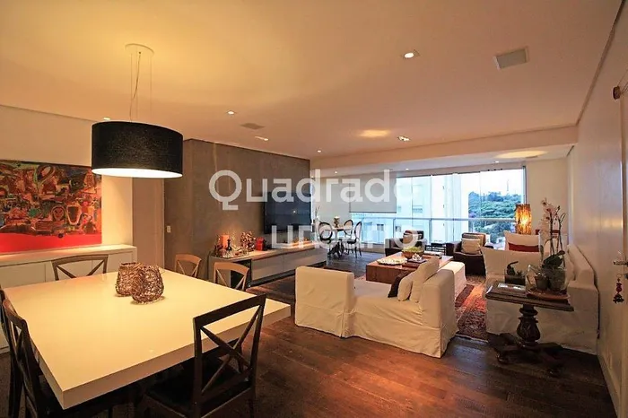 Apartamento com 3 suítes à venda em Pinheiros, São Paulo, por R$ 4.000.000 Imagem 3