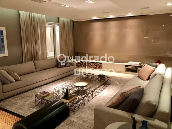 Apartamento com 4 suítes à venda em Campo Belo, São Paulo, por R$ 9.600.000 Imagem 2