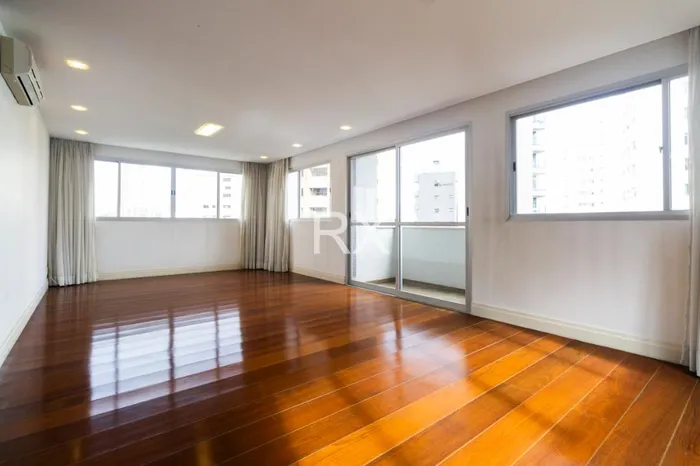 Apartamento com 3 suítes à venda em Higienópolis, São Paulo, por R$ 2.400.000