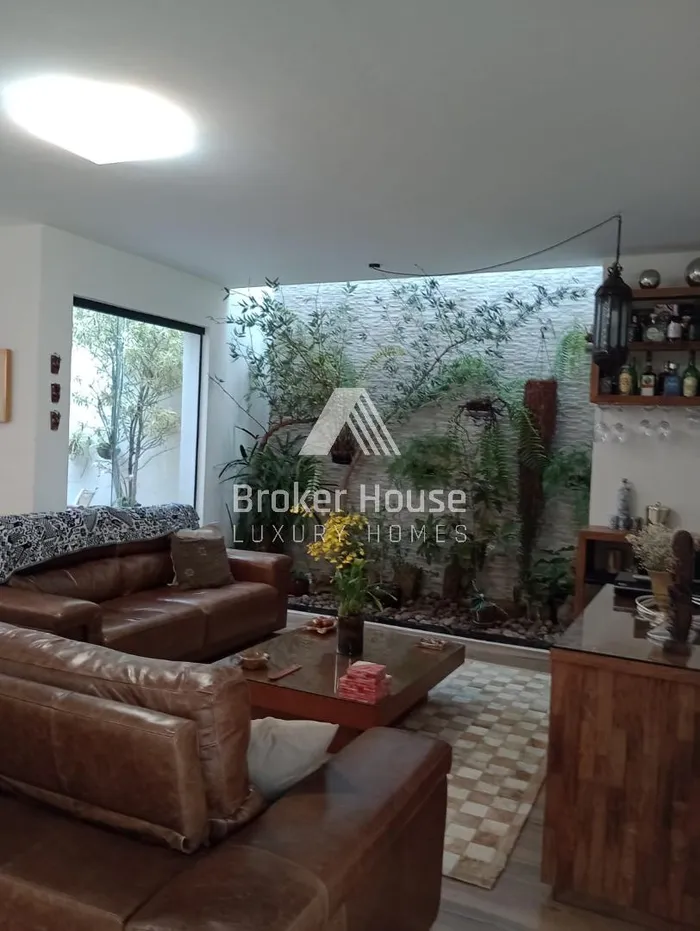 Casa com 2 suítes à venda em Campo Belo, São Paulo, por R$ 2.350.000 Imagem 2