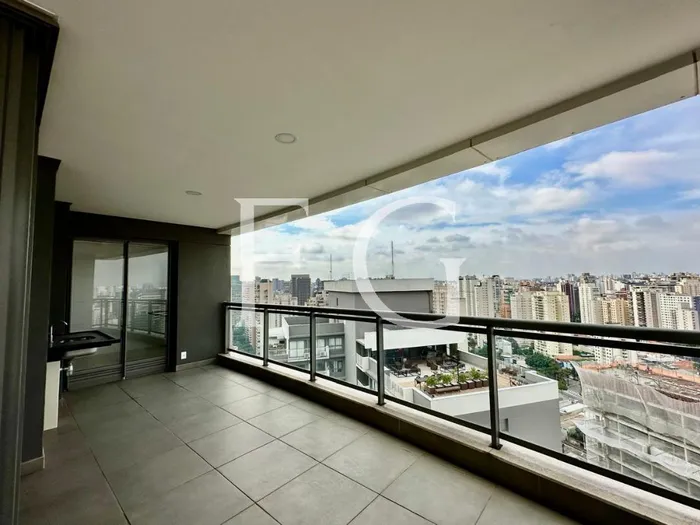 Cobertura com 4 suítes à venda em Vila Nova Conceição, São Paulo, por R$ 9.900.000 Imagem 3