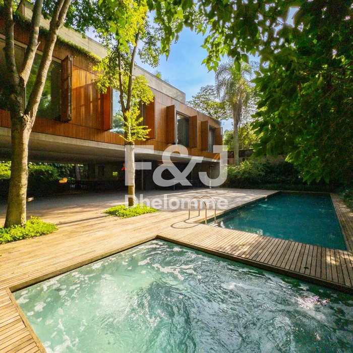 Casa com 4 suítes à venda em Jardim América, São Paulo, por R$ 49.000.000 Imagem 3