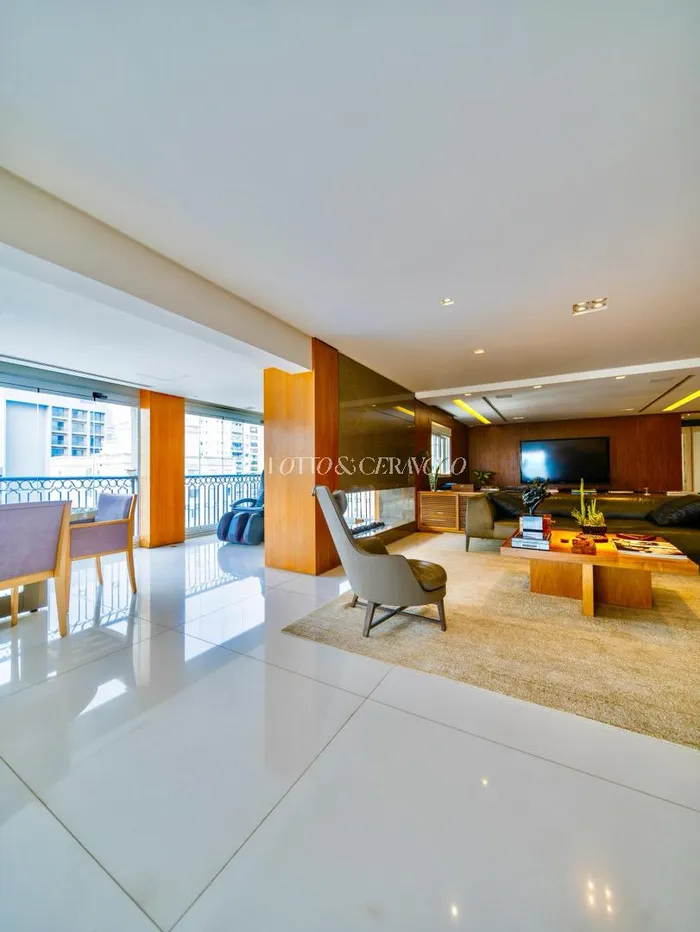 Apartamento com 2 suítes à venda em Vila Nova Conceição, São Paulo, por R$ 11.000.000 Imagem 3