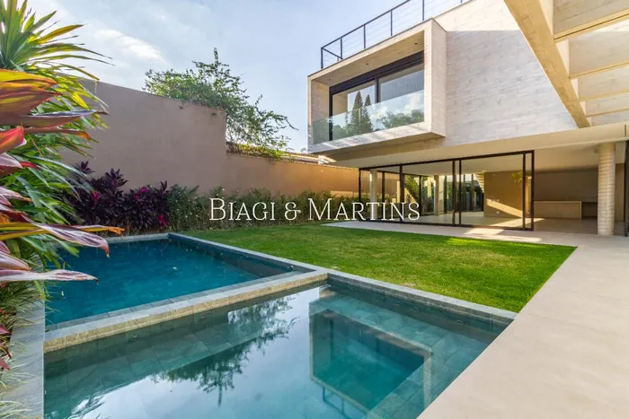 Casa com 4 suítes à venda em Alto de Pinheiros, São Paulo, por R$ 9.600.000