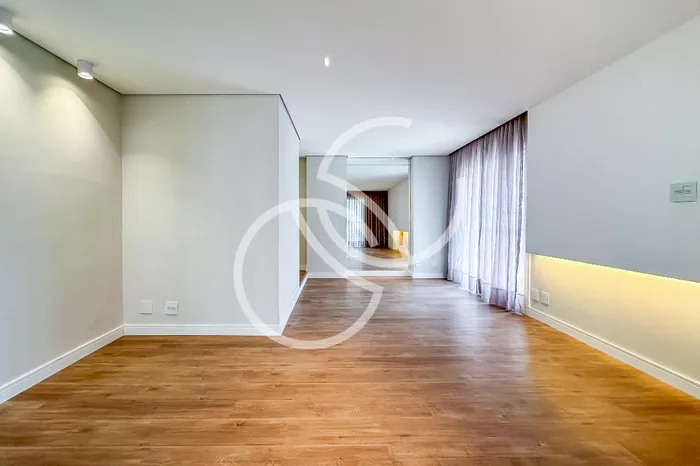 Apartamento com 3 suítes à venda em Campo Belo, São Paulo, por R$ 2.000.000