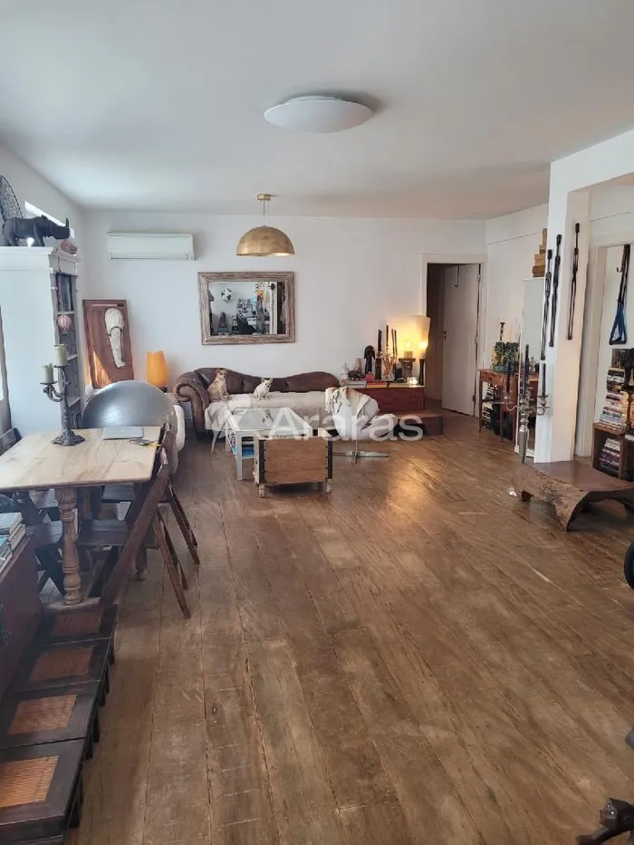 Apartamento com 1 suítes à venda em Consolação, São Paulo, por R$ 2.200.000