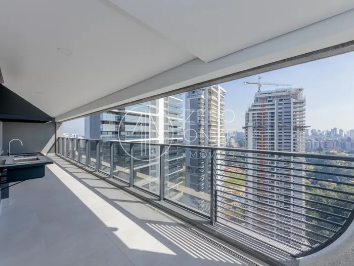 Apartamento com 3 suítes à venda em Panamby, São Paulo, por R$ 4.600.000 Imagem 2