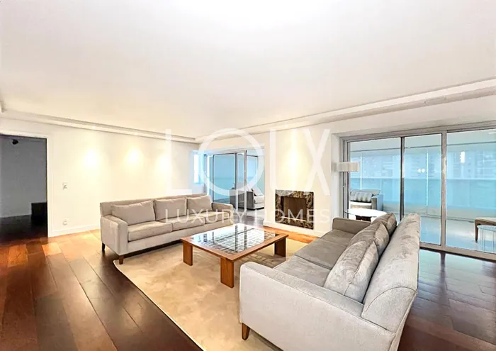 Apartamento com 3 suítes à venda em Moema, São Paulo, por R$ 12.000.000 Imagem 2