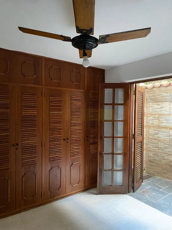 Casa com 3 suítes à venda em Alto de Pinheiros, São Paulo, por R$ 2.300.000 Imagem 2