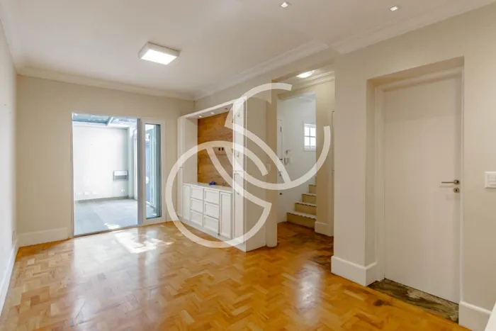 Casa com 1 suítes à venda em Jardim Europa, São Paulo, por R$ 3.350.000 Imagem 3