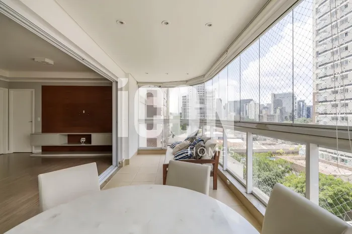 Apartamento com 1 suítes à venda em Vila Olímpia, São Paulo, por R$ 2.762.000 Imagem 3
