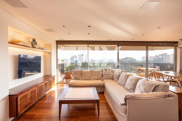 Apartamento com 2 suítes à venda em Vila Madalena, São Paulo, por R$ 5.400.000 Imagem 2