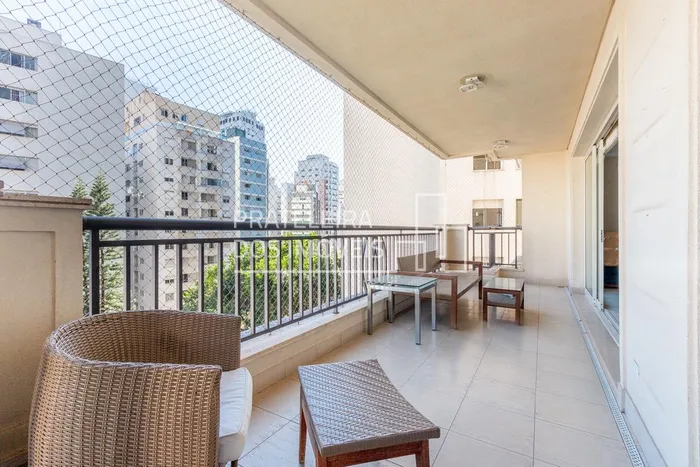 Apartamento com 3 suítes à venda em Higienópolis, São Paulo, por R$ 2.600.000 Imagem 3