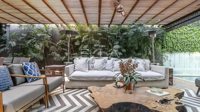 Casa com 5 suítes à venda em Jardim América, São Paulo, por R$ 25.000.000 Imagem 3