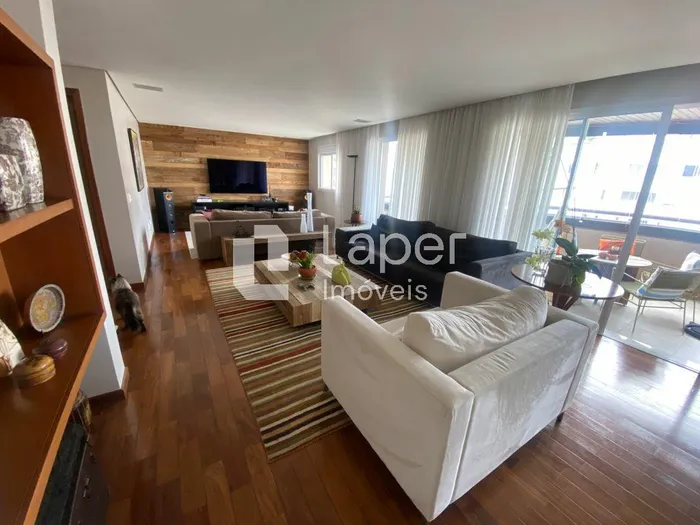 Apartamento com 3 suítes à venda em Indianópolis, São Paulo, por R$ 2.600.000 Imagem 2