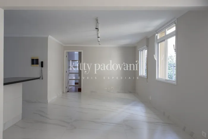 Apartamento com 1 suítes à venda em Jardim América, São Paulo, por R$ 3.000.000 Imagem 2