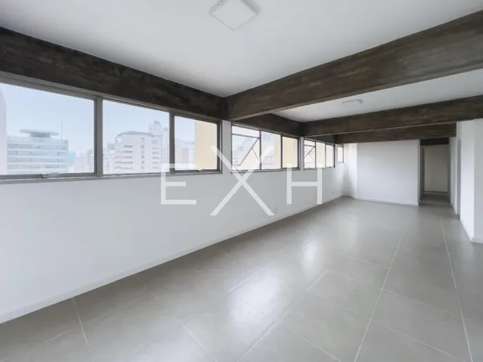 Apartamento com 1 suítes à venda em Itaim Bibi, São Paulo, por R$ 2.250.000