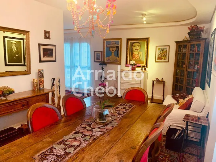 Cobertura com 3 suítes à venda em Vila Nova Conceição, São Paulo, por R$ 10.640.000