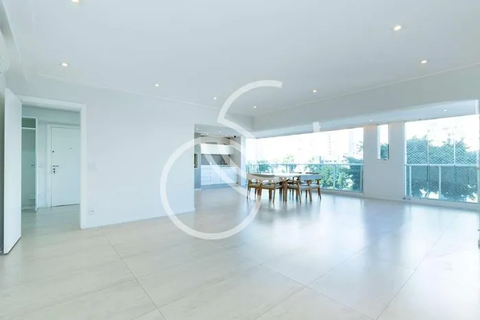 Apartamento com 3 suítes à venda em Moema, São Paulo, por R$ 6.700.000