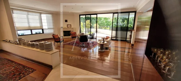 Apartamento com 3 suítes à venda em Real Parque, São Paulo, por R$ 2.370.000