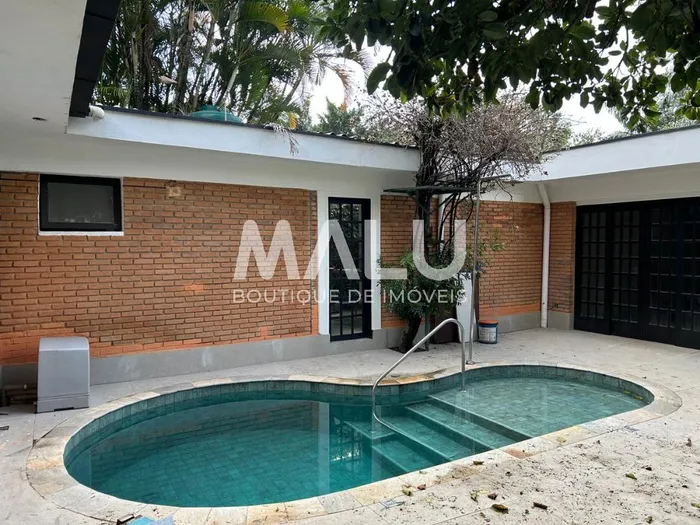 Casa com 1 suítes à venda em Alto de Pinheiros, São Paulo, por R$ 4.600.000