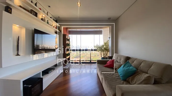 Apartamento com 3 suítes à venda em Itaim Bibi, São Paulo, por R$ 3.680.000