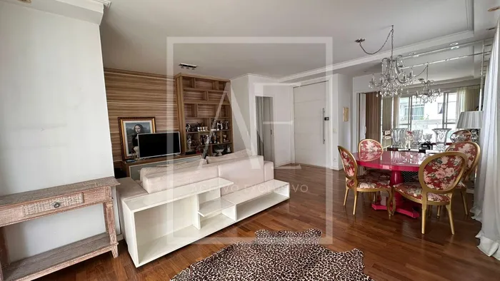 Apartamento com 3 suítes à venda em Moema, São Paulo, por R$ 2.400.000 Imagem 3