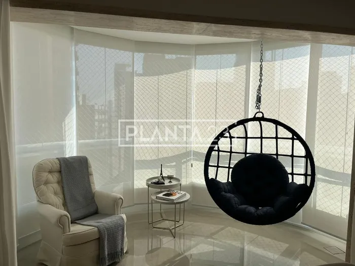 Apartamento com 2 suítes à venda em Itaim Bibi, São Paulo, por R$ 3.650.000