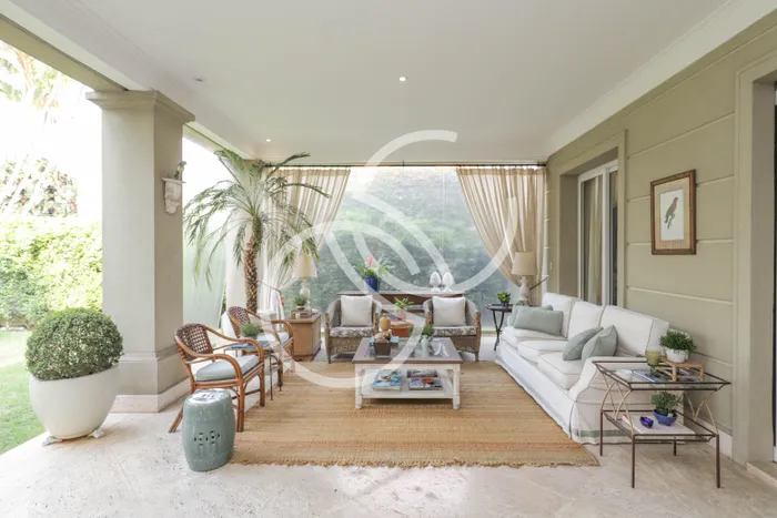 Casa com 4 suítes à venda em Alto de Pinheiros, São Paulo, por R$ 10.300.000