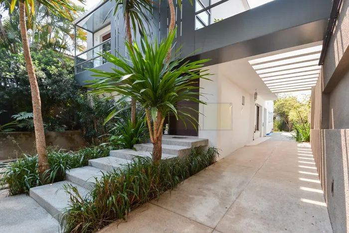 Casa com 3 suítes à venda em Alto de Pinheiros, São Paulo, por R$ 6.850.000