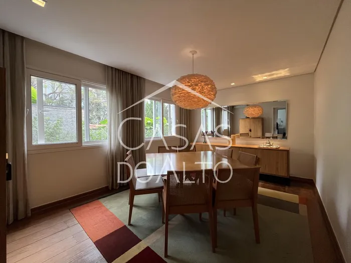 Casa de vila com 3 suítes à venda em Alto da Boa Vista, São Paulo, por R$ 6.360.000 Imagem 3