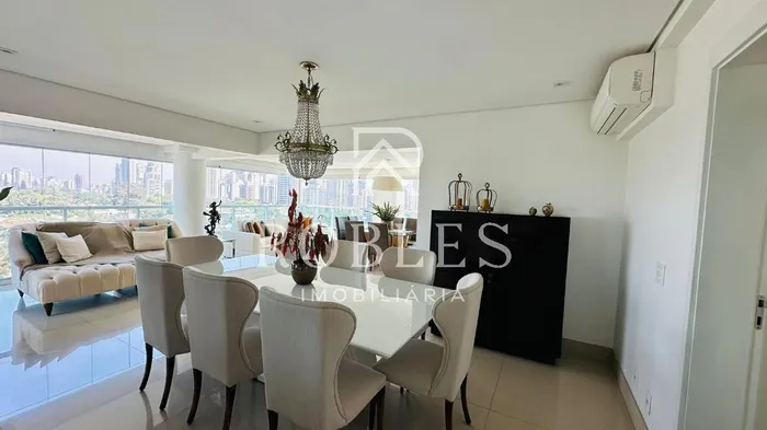 Apartamento com 4 suítes à venda em Campo Belo, São Paulo, por R$ 4.800.000 Imagem 3