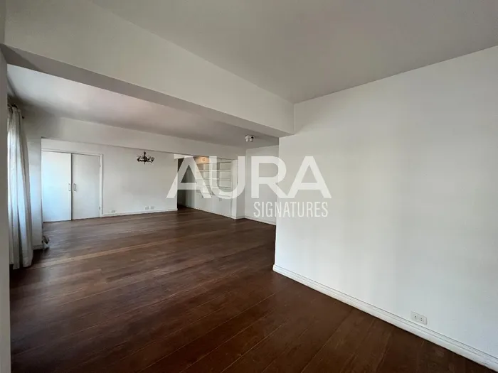 Apartamento com 1 suítes à venda em Jardim América, São Paulo, por R$ 2.100.000 Imagem 2