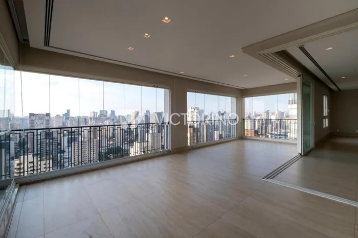 Apartamento com 3 suítes à venda em Vila Olímpia, São Paulo, por R$ 14.800.000