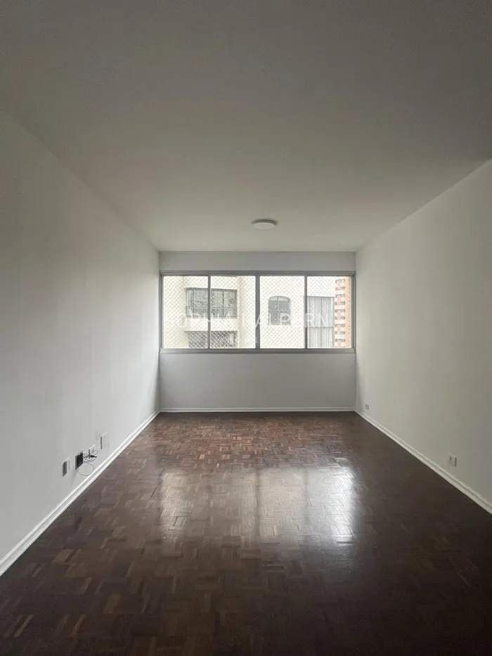 Apartamento com 1 suítes à venda em Jardim América, São Paulo, por R$ 1.300.000 Imagem 2