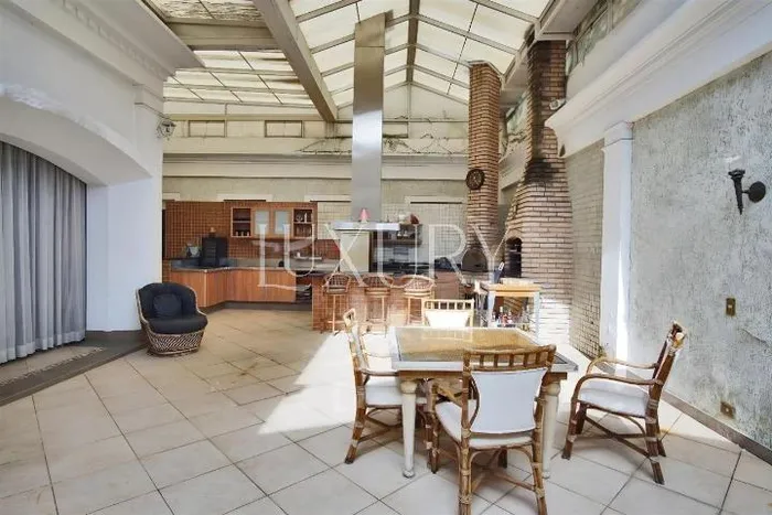 Casa com 2 suítes à venda em Jardim Paulista, São Paulo, por R$ 13.000.000