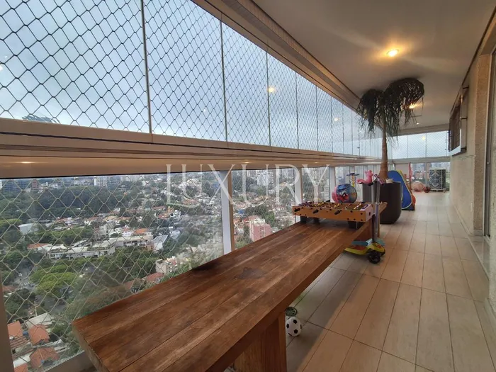 Apartamento com 4 suítes à venda em Vila Madalena, São Paulo, por R$ 4.900.000 Imagem 2