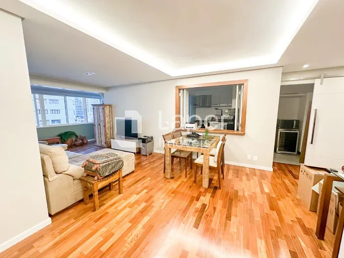 Apartamento com 2 suítes à venda em Itaim Bibi, São Paulo, por R$ 2.700.000