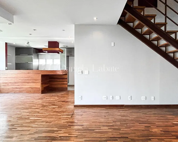 Duplex com 3 suítes à venda em Jardim Paulista, São Paulo, por R$ 2.950.000 Imagem 3