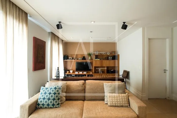 Apartamento com 3 suítes à venda em Panamby, São Paulo, por R$ 1.599.000 Imagem 3