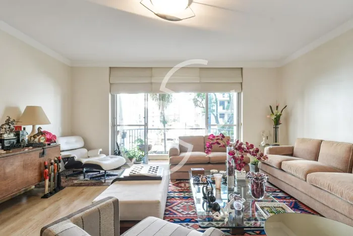 Apartamento com 1 suítes à venda em Moema, São Paulo, por R$ 2.180.000 Imagem 2