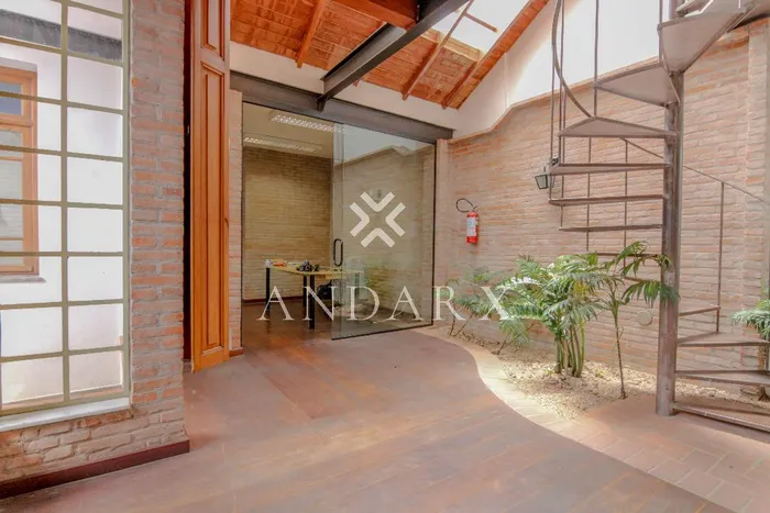 Casa com 1 suítes à venda em Sumaré, São Paulo, por R$ 1.650.000