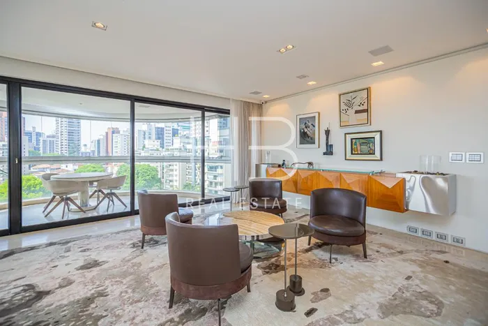 Apartamento com 4 suítes à venda em Pacaembu, São Paulo, por R$ 8.000.000 Imagem 2