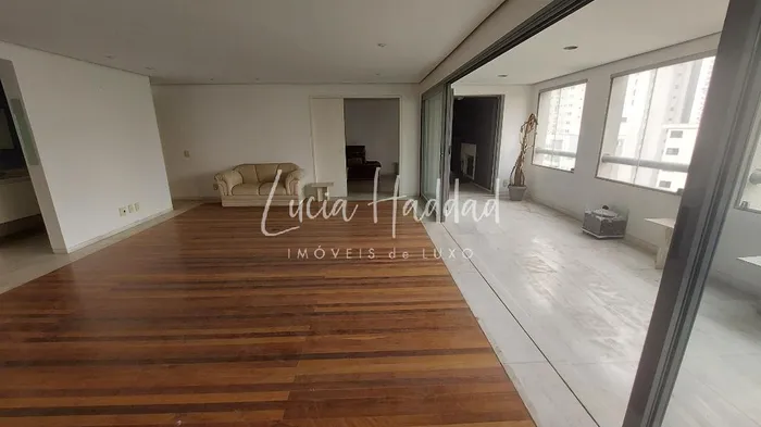 Apartamento com 2 suítes à venda em Morumbi, São Paulo, por R$ 1.150.000